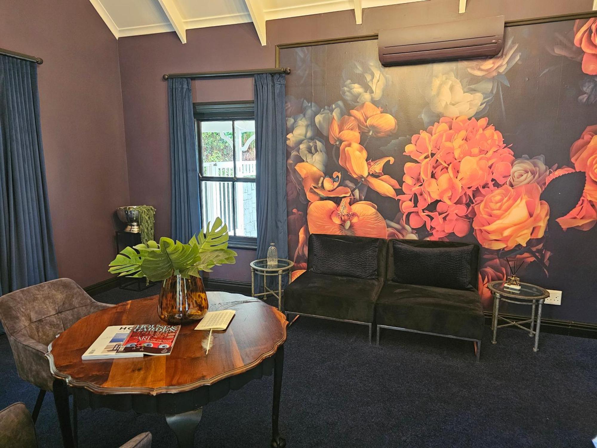 Die Heerenhuys Guest Suites สเตลเลนบอช ภายนอก รูปภาพ
